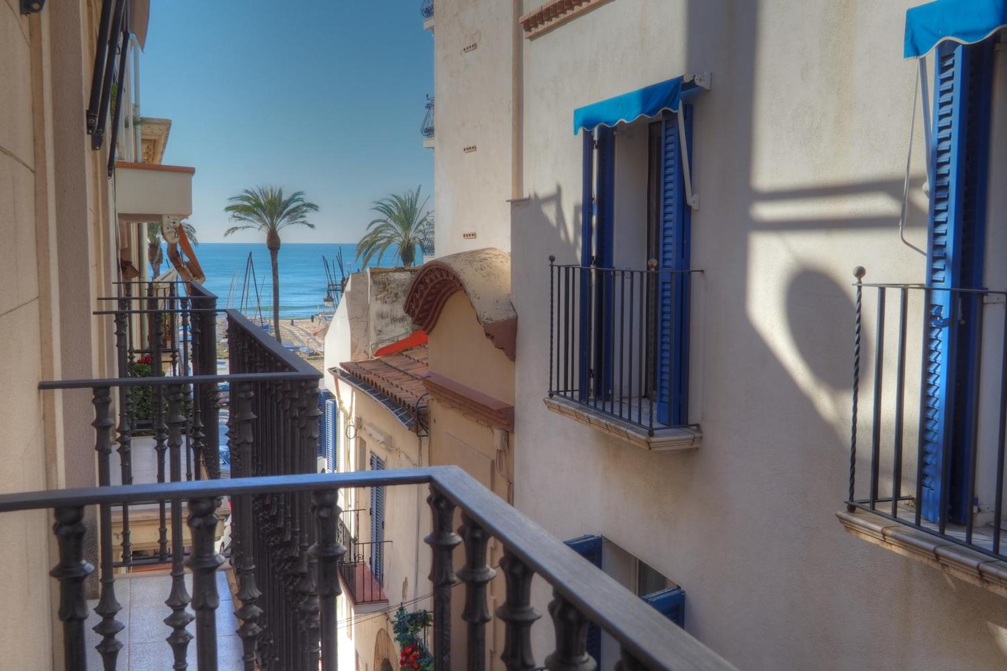 Balcony View Apartment By Hello Homes Sitges Luaran gambar